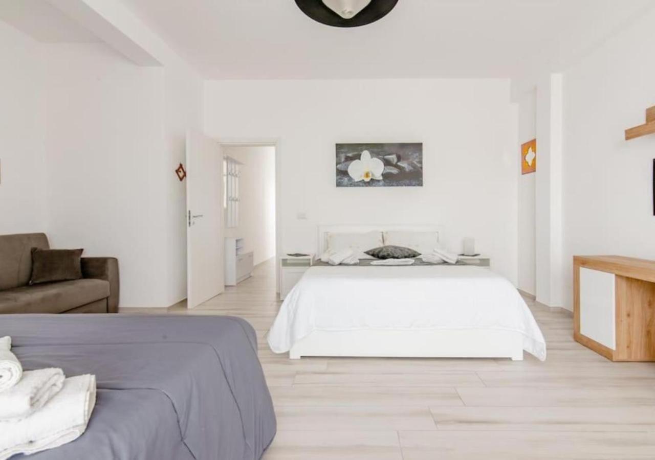 Il Barone Rosso B&B Lecce Exterior photo